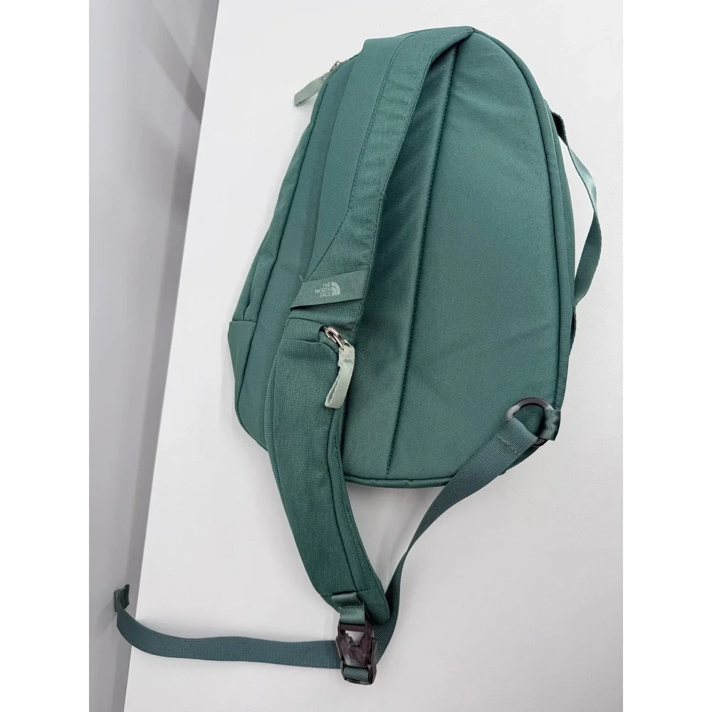 The North Face Sling Bag Unisex OS Green Good Condition Crossbody Gorpcore